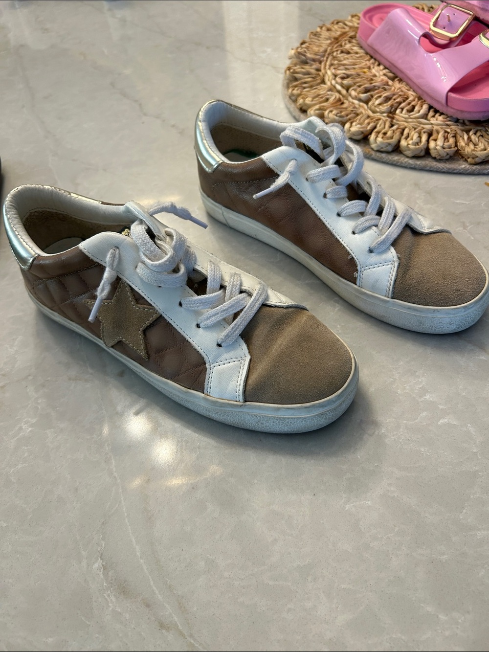 Vintage Havana Women's Sneakers in Tan, White and Metallic Gold